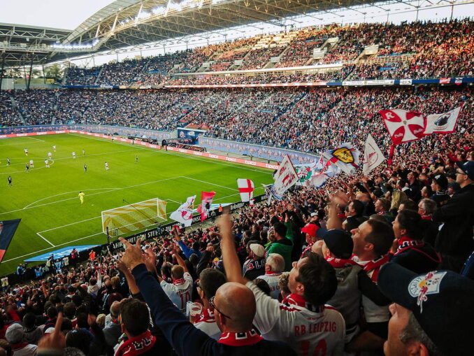 Die Entwicklung von Live-Score-Technologie: Vom Teletext zu Echtzeit-Datenplattformen 1