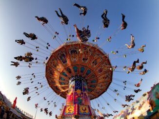 Oktoberfest Frisuren mit Blumen